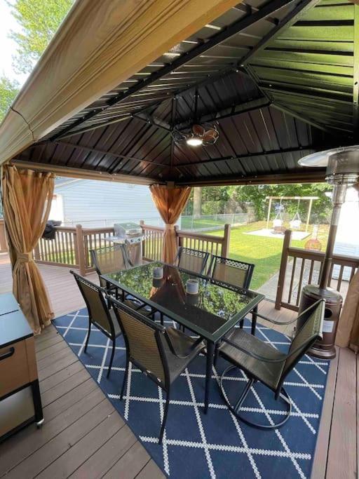 Cozy Mosaic Cottage Eastlake Luaran gambar